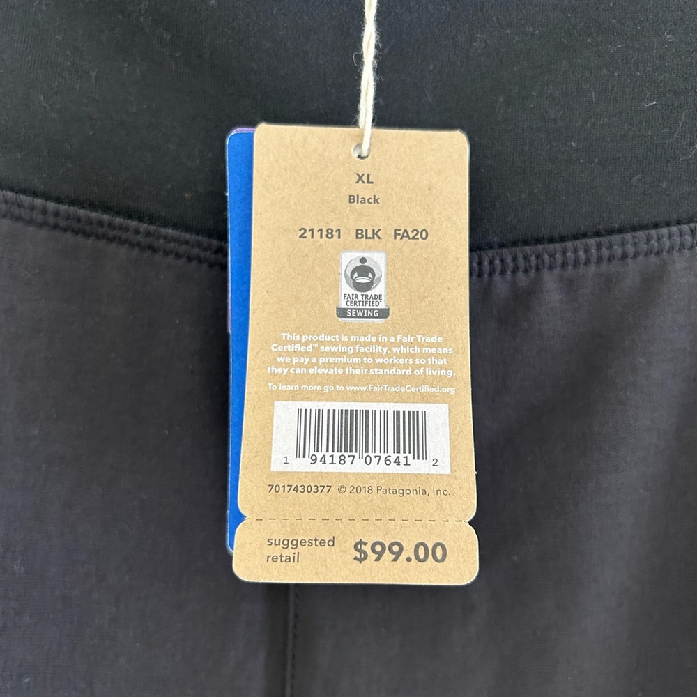 NWT Patagonia Women's Black Happy Hike Studio Pants Size XL 50+ UPF - Picture 10 of 10